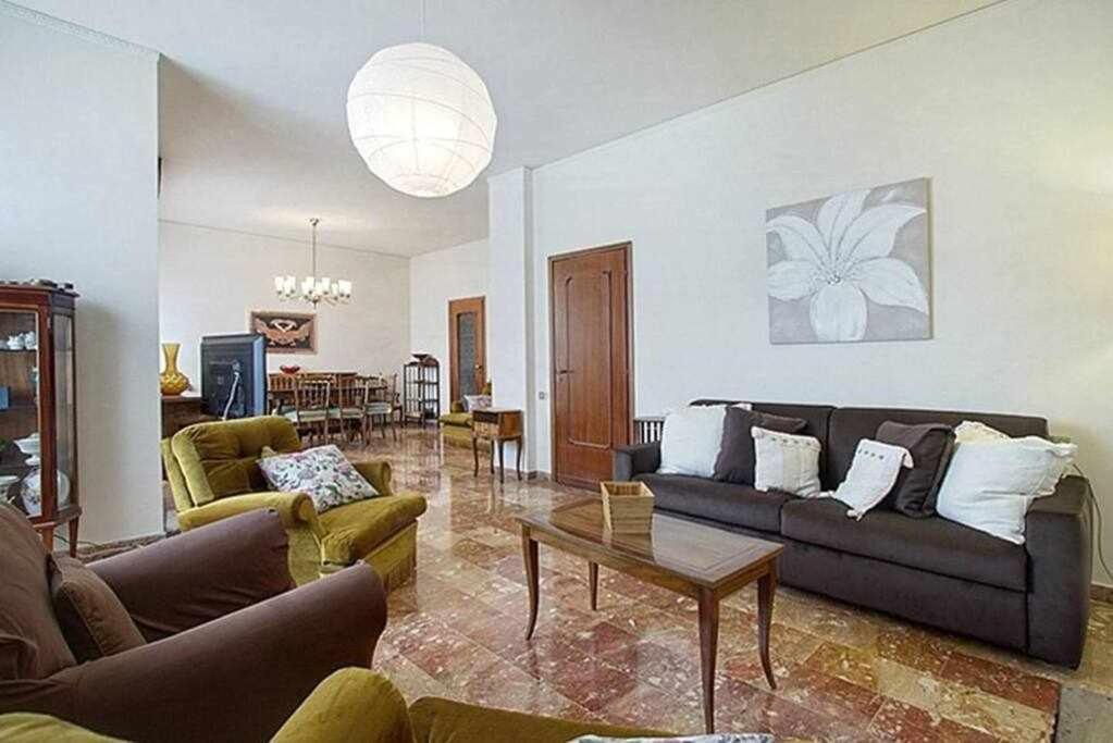 פירנצה Frati Bigi With Two Bedrooms And Parking מראה חיצוני תמונה