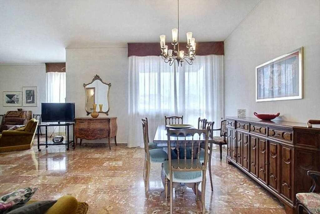 פירנצה Frati Bigi With Two Bedrooms And Parking מראה חיצוני תמונה
